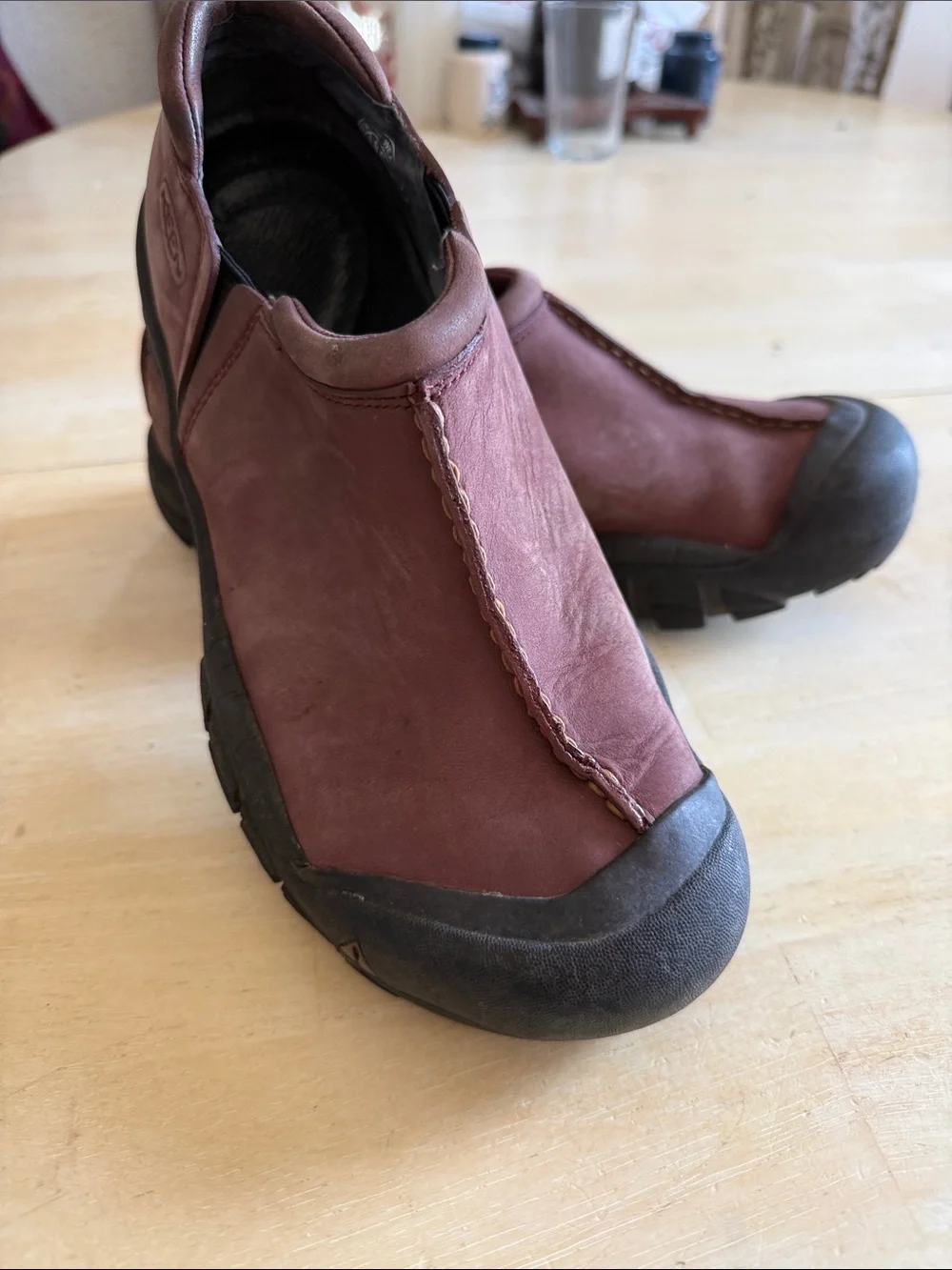 Keen Kaci Slides